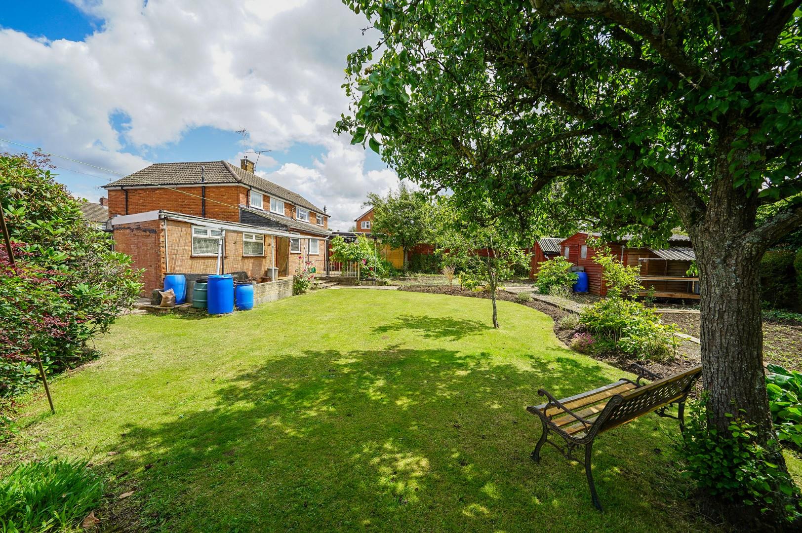Highfield Road, Leighton Buzzard Quarters Estate Agents